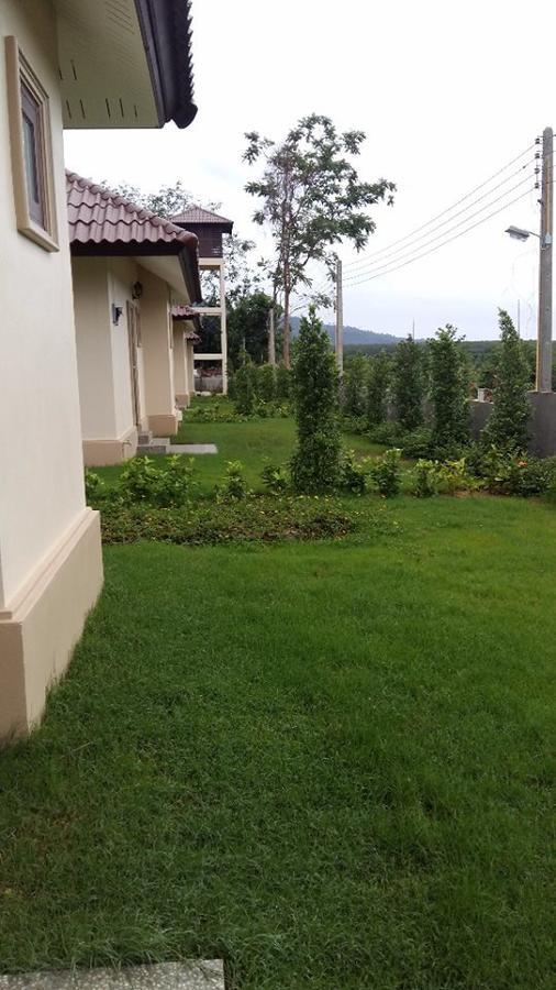 Dachatorn Village Khao Lak Buitenkant foto