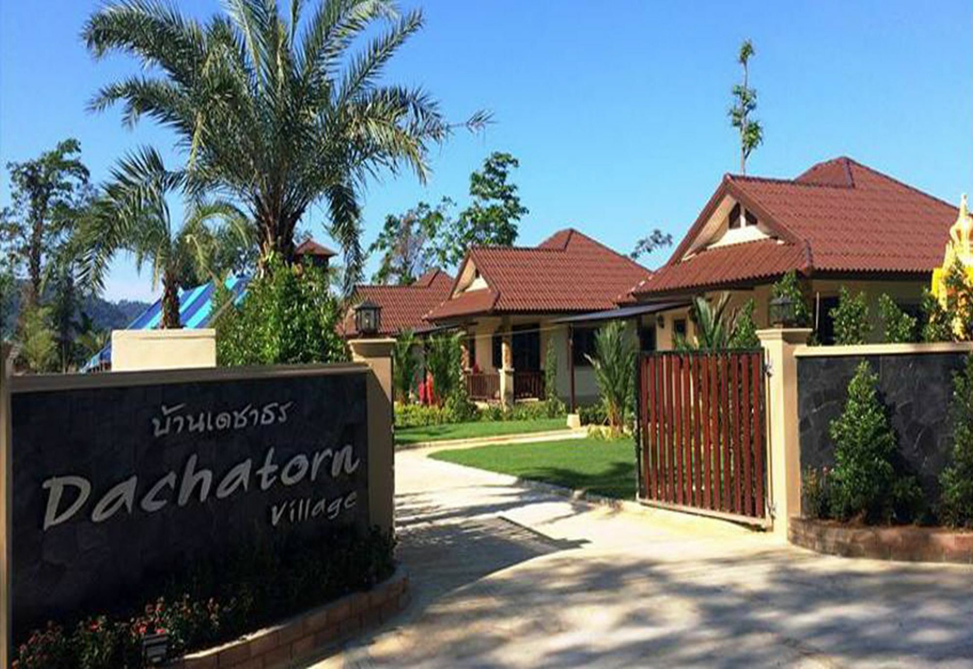 Dachatorn Village Khao Lak Buitenkant foto